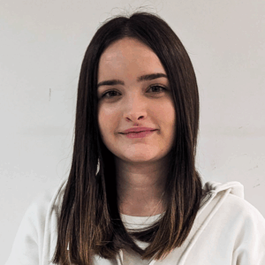 Aleyna Yilmaz, Auszubildende